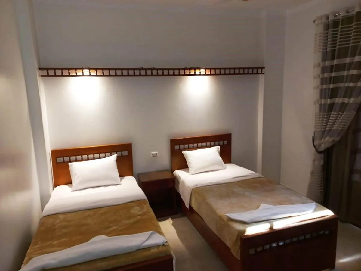 Mikhaila Guest House Luxor