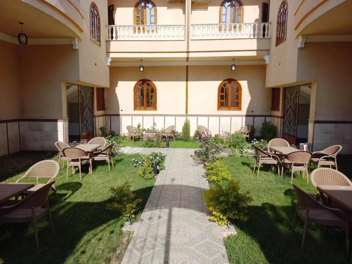 Hotel Mikhaila Guest House Luxor Egypt