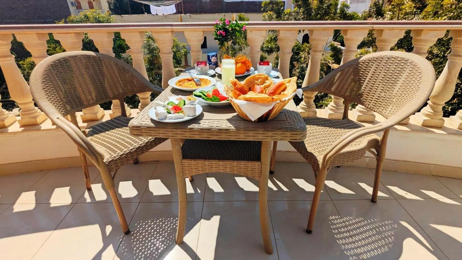 Mikhaila Guest House Luxor Hotel