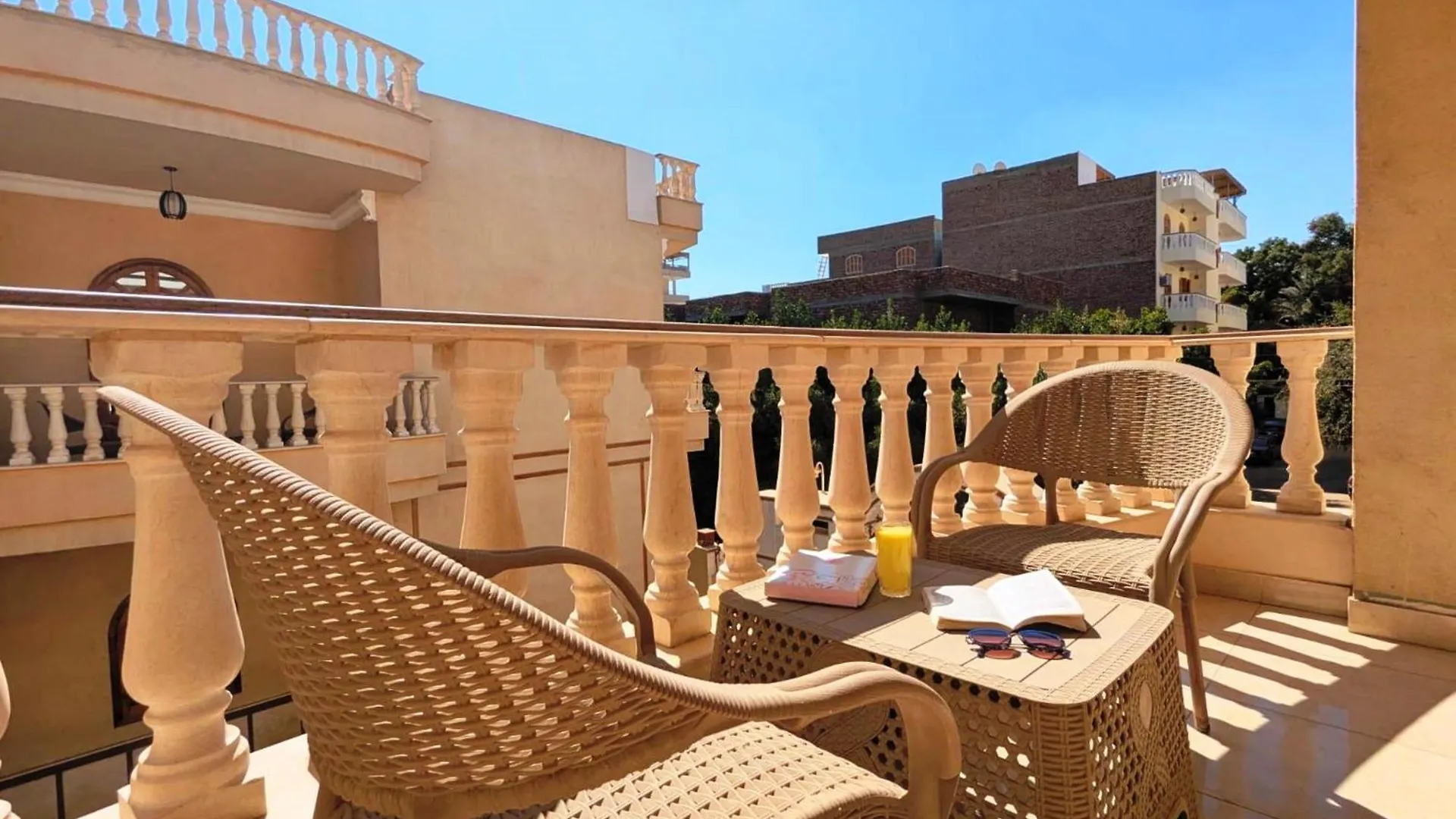 Mikhaila Guest House Luxor Hotel